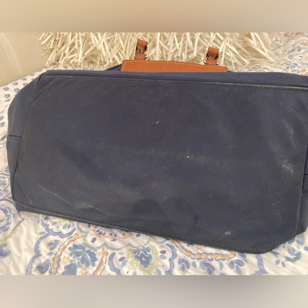 Dooney and Bourke handbag - Picture 9 of 16